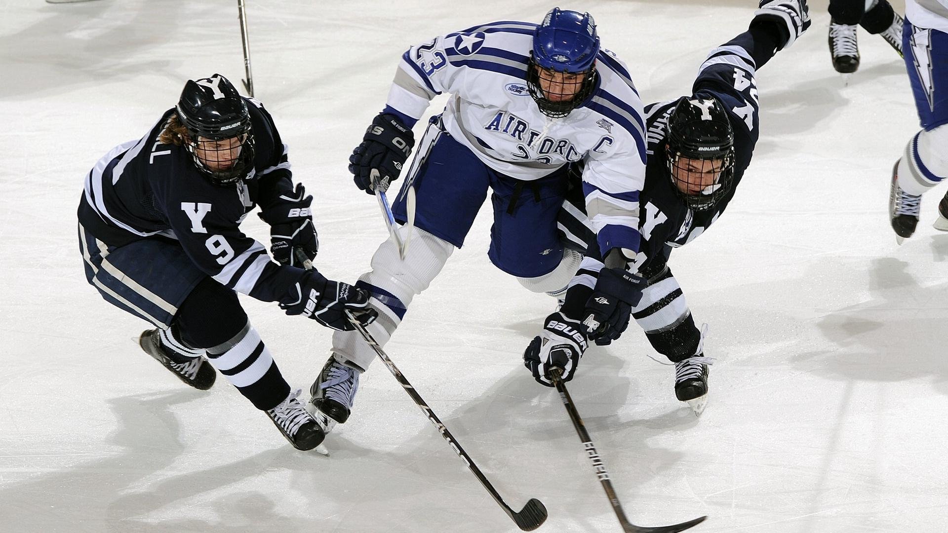 大耳杯:欧冠淘汰赛对阵出炉,悬念十足,欧冠大耳朵杯材质