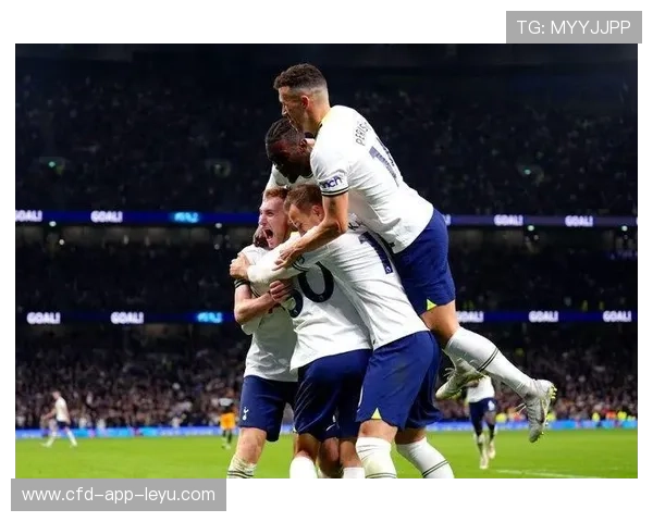 英超豪门大逆转，精彩配合和关键扑救成为亮点，英超豪门爆冷